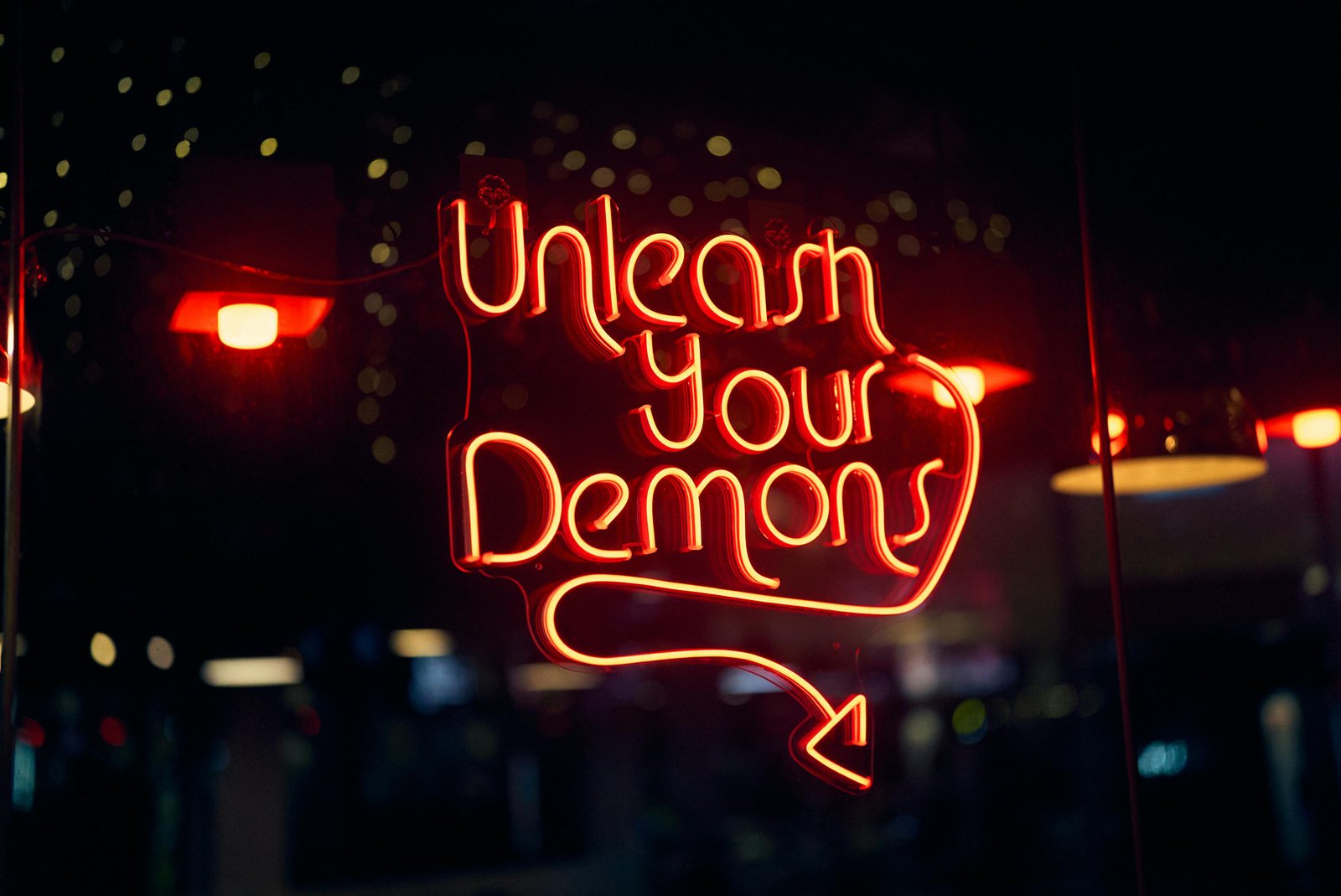 The Magic of Self-Study Cinema: How to Dive into the World of Film on Your Own